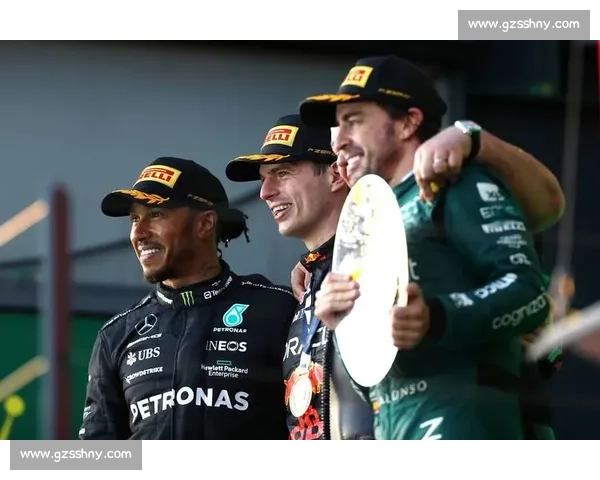 加洞突围 + 决赛擒美!澳大利亚队首夺 LPGA 皇冠杯 加洞突围 + 决赛擒美!澳大利亚队首夺 LPGA 皇冠杯