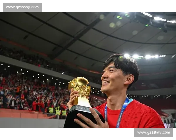 44 球冲冠！海港若夺冠将破中超最 “脆” 冠军纪录